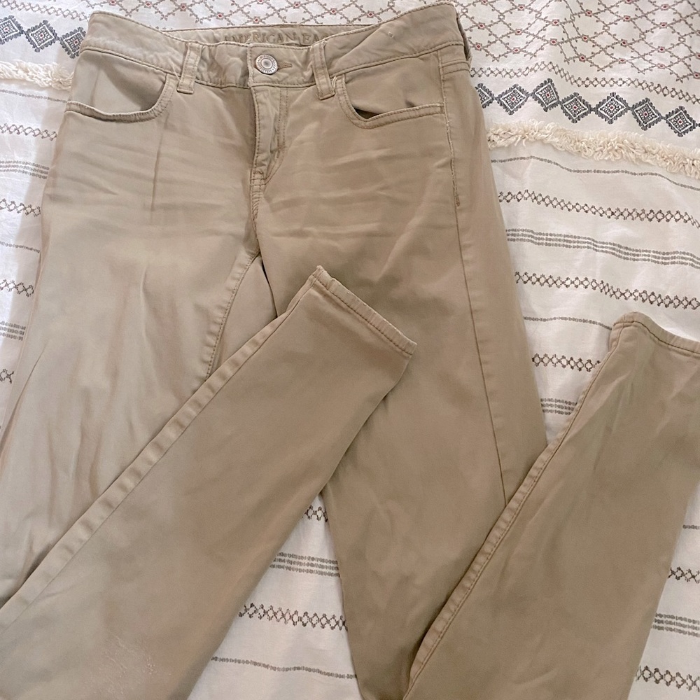 American Eagle AE tan jeggings
